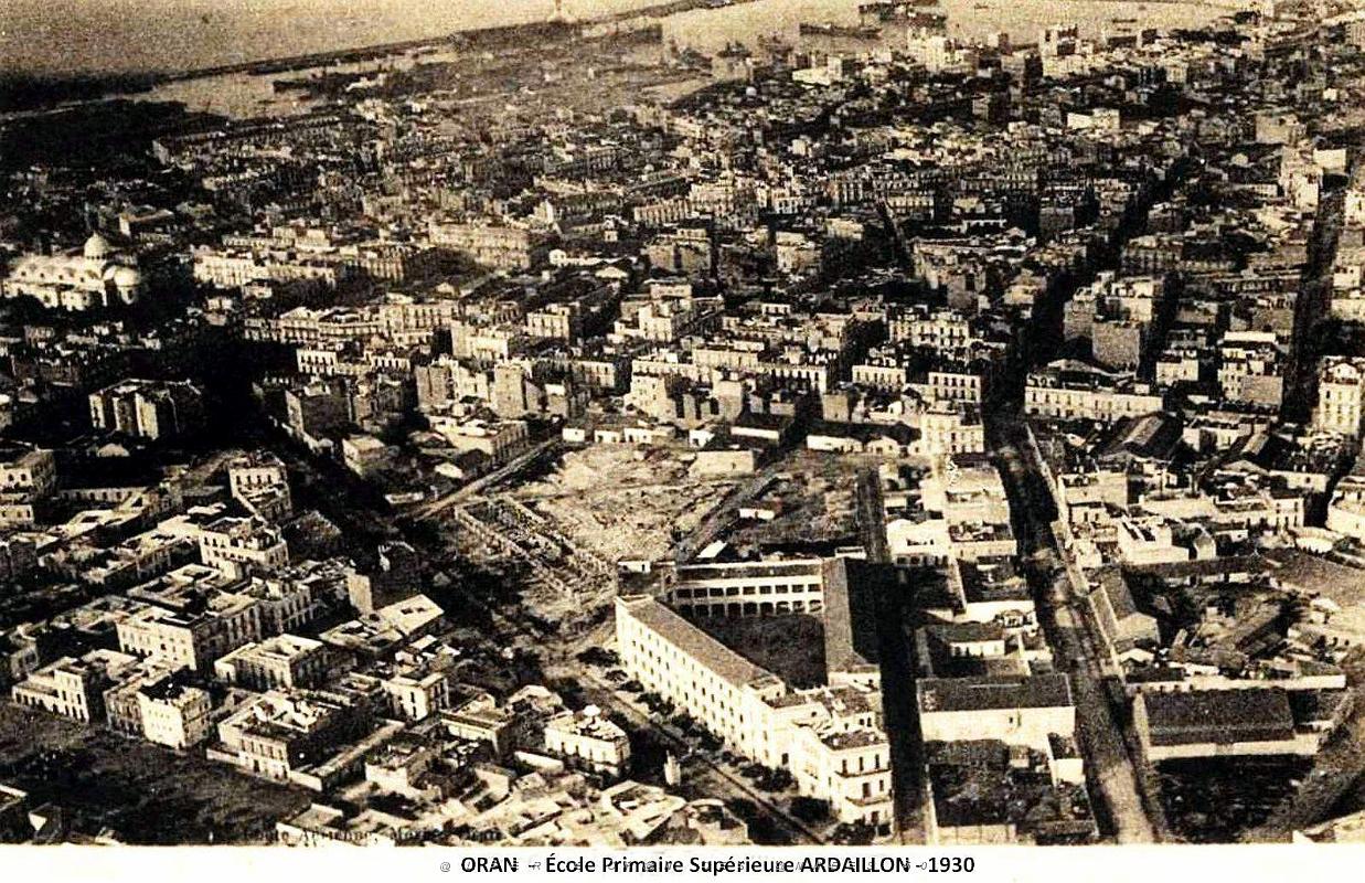 Oran - Boulevard d'Iena ( Paul Doumer) - Ecole Ardaillon - 1930.jpg